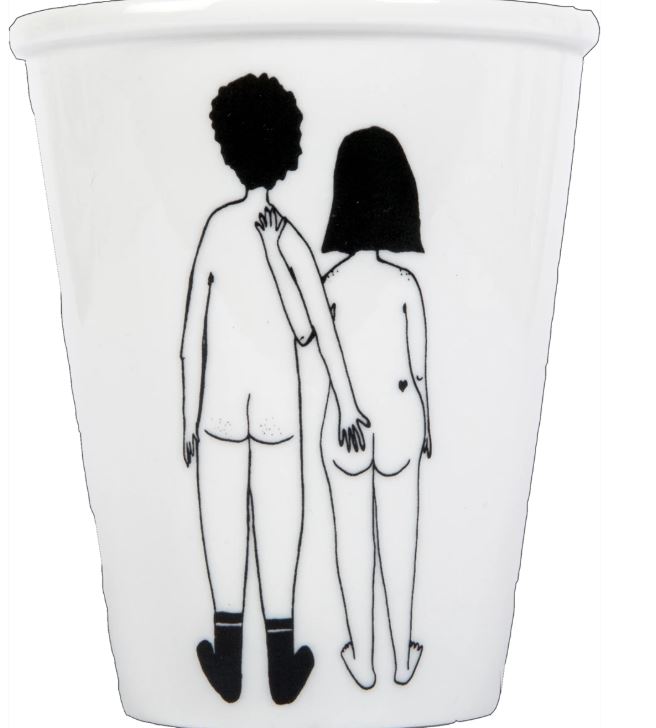 cup/beker naked couple back